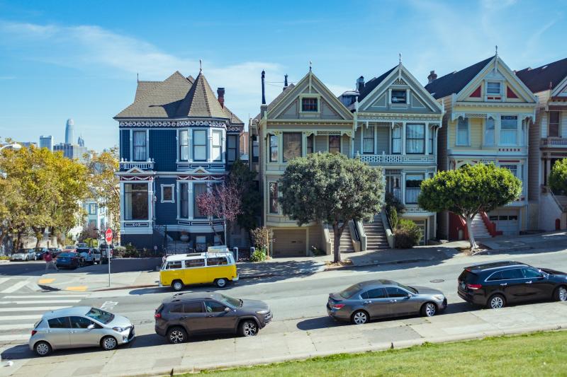 View of the painted ladies in San Francisco