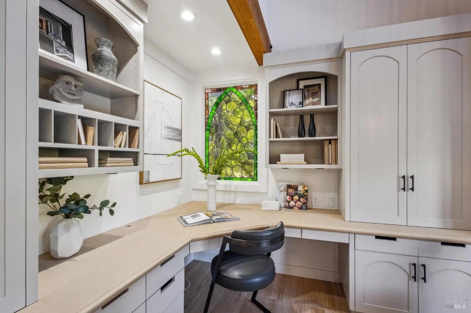 125 Summit Avenue #17