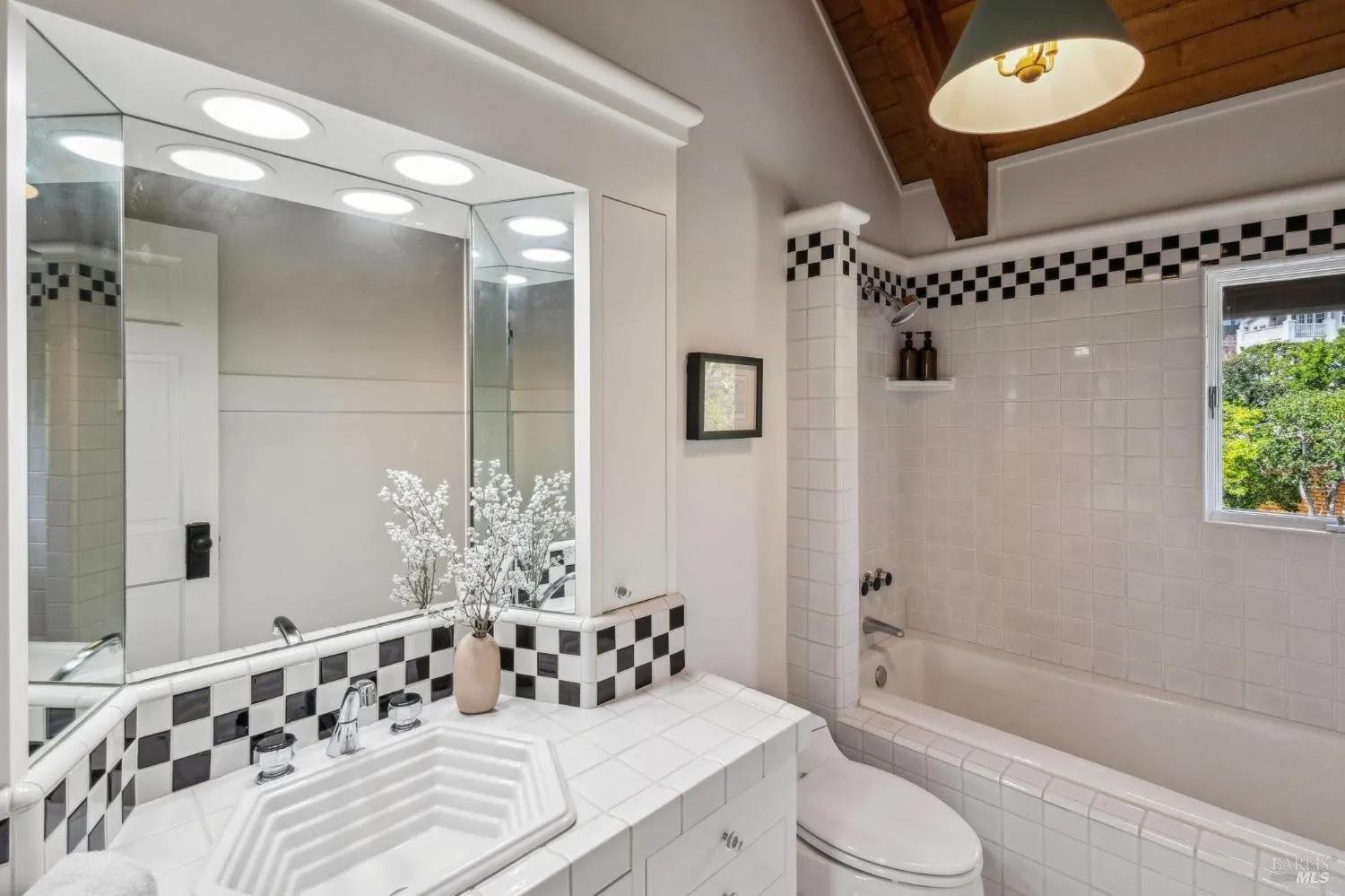 125 Summit Avenue #46