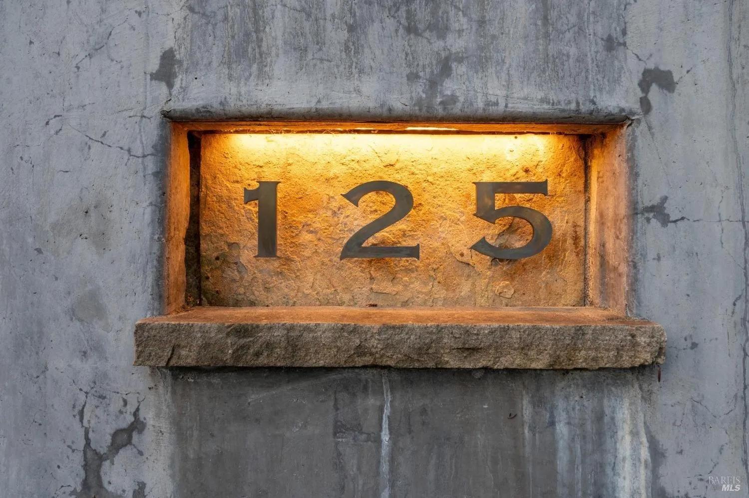125 Summit Avenue #52