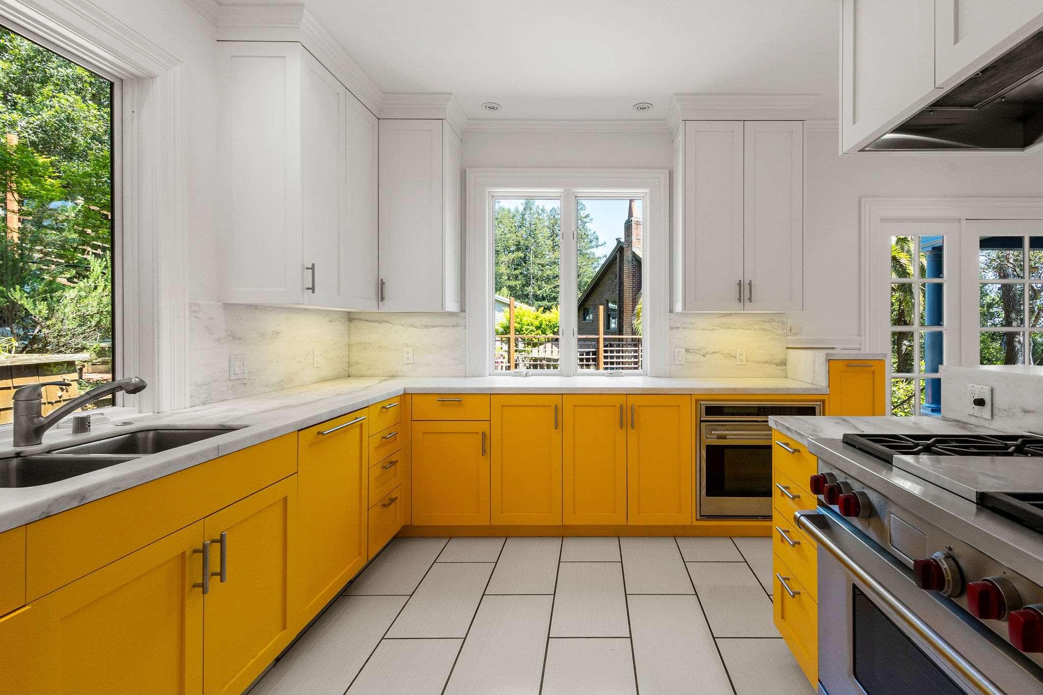 87 Oakdale Avenue #14