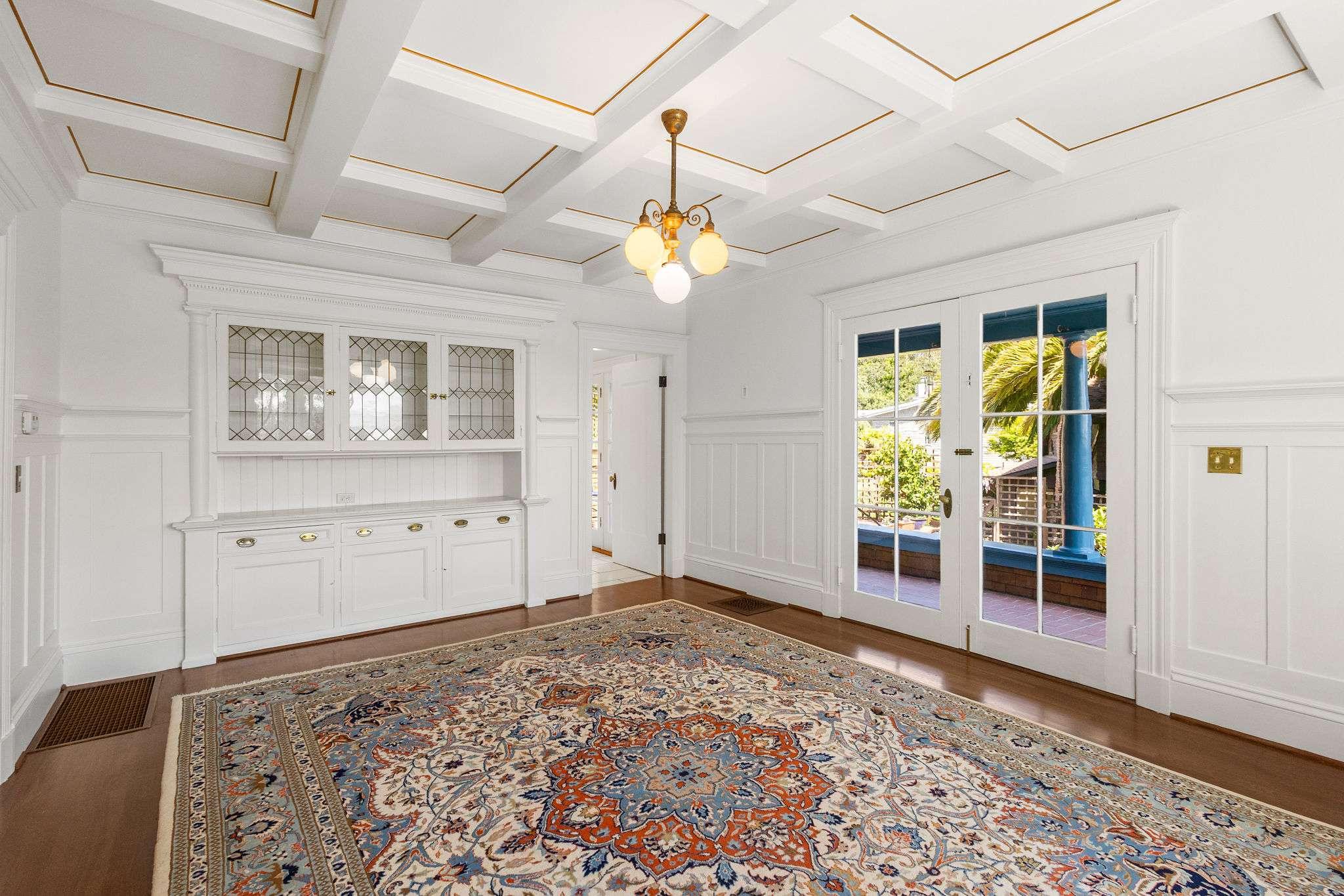 87 Oakdale Avenue #12