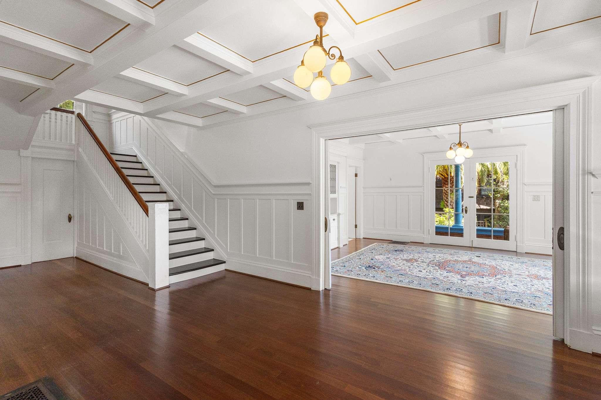 87 Oakdale Avenue #9
