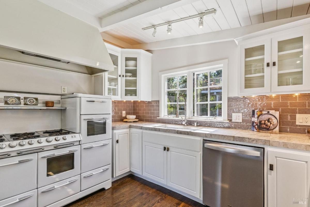 1754 Napa Road #9