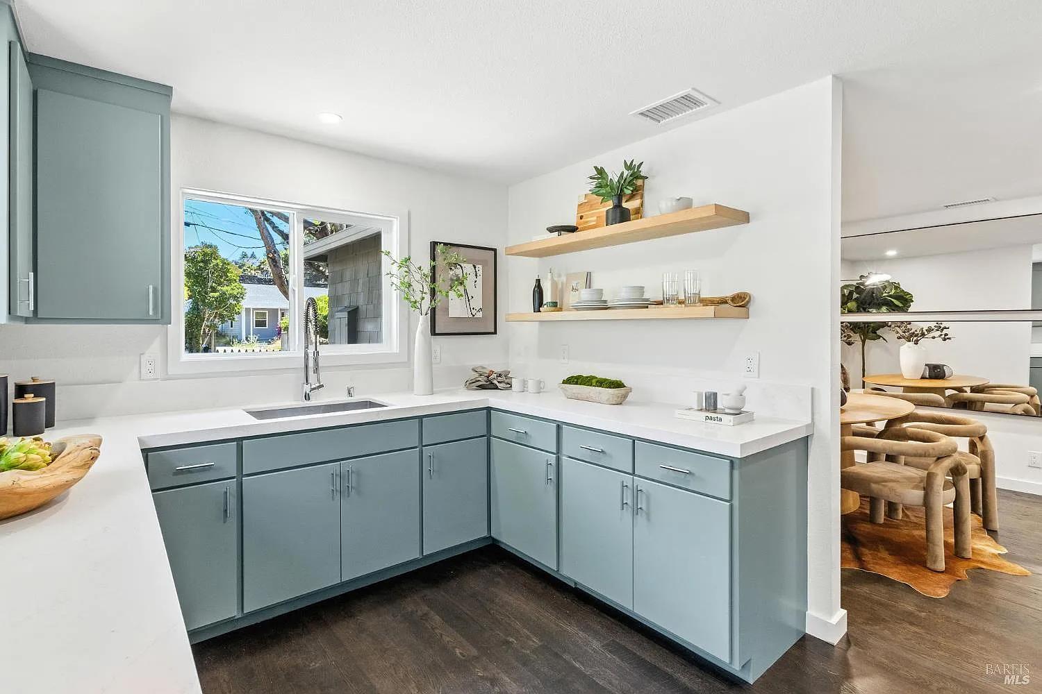 26 Plaza Drive #13