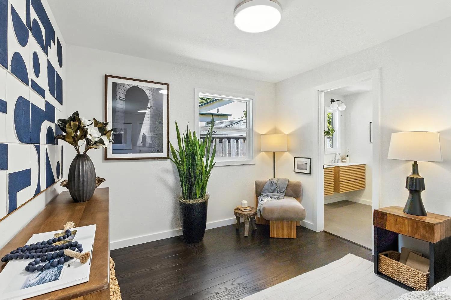 26 Plaza Drive #17
