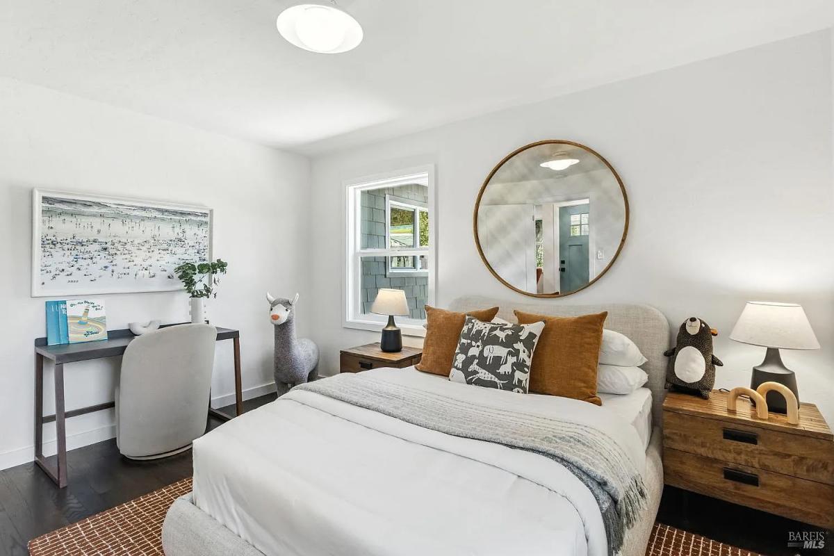 26 Plaza Drive #25