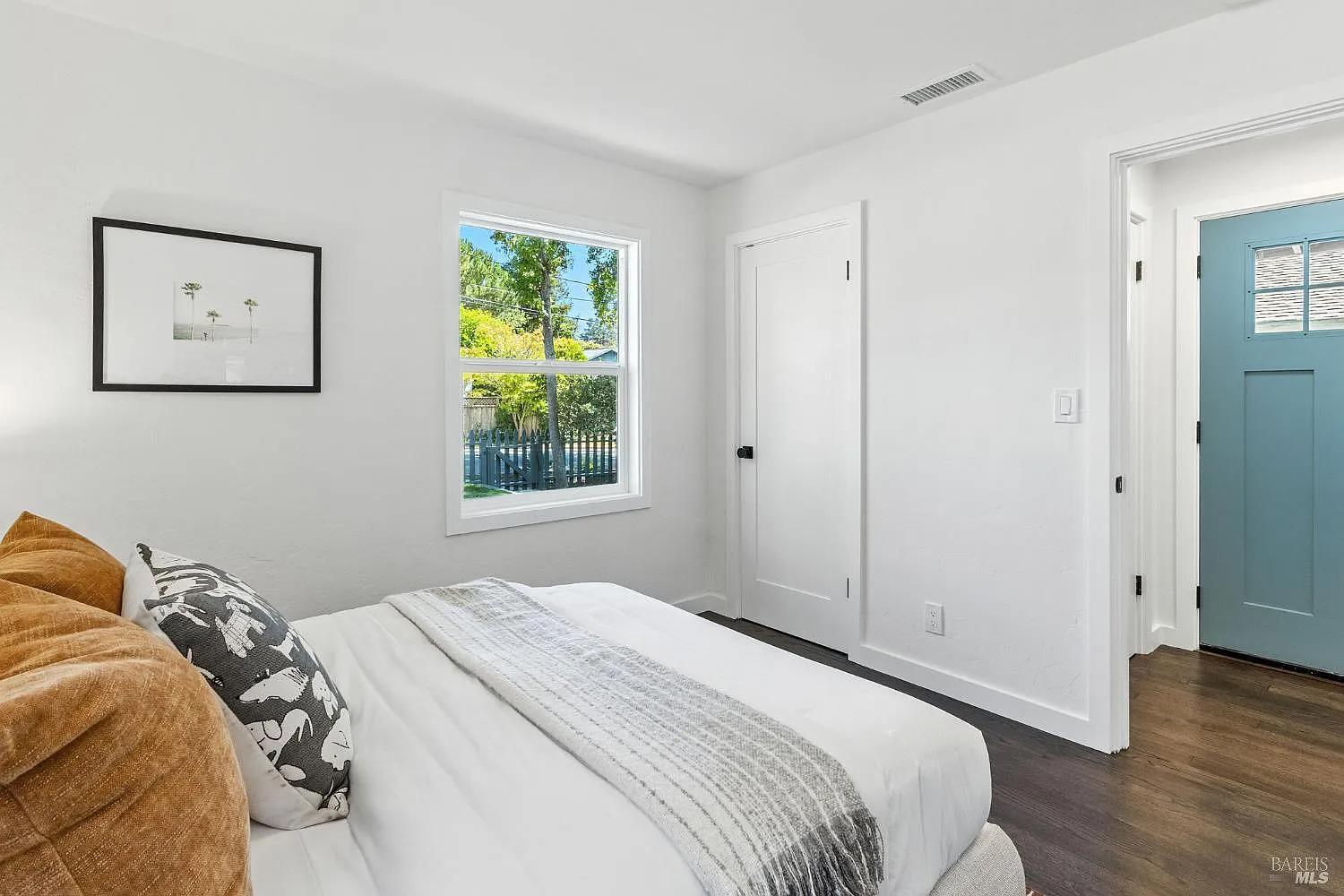 26 Plaza Drive #26