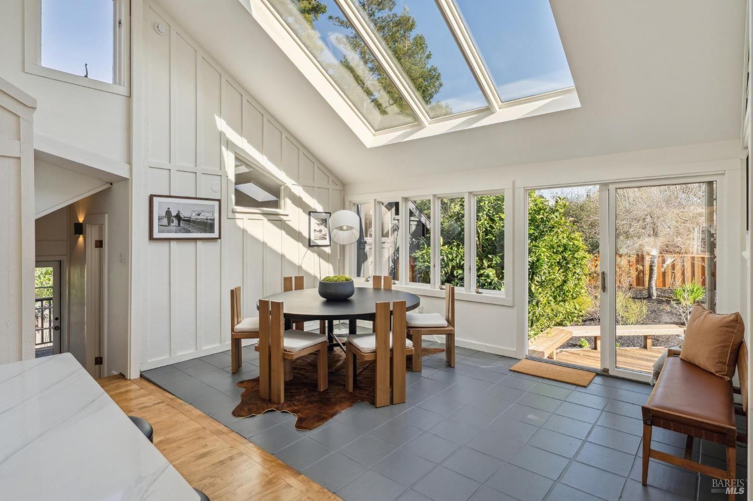 484 Summit Avenue #10