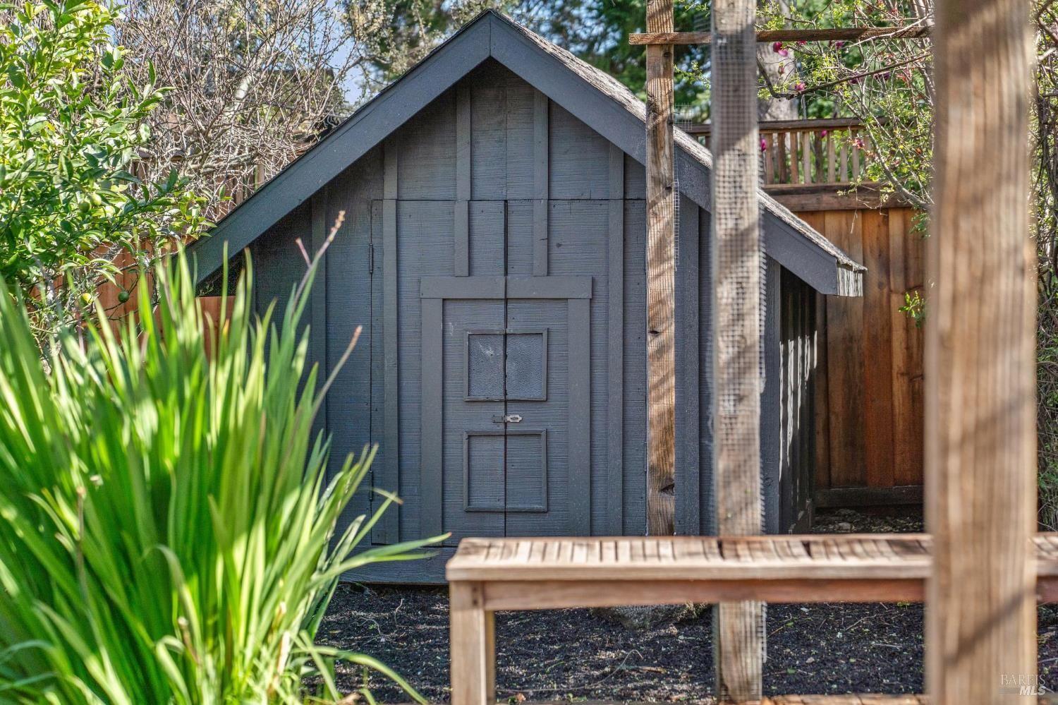 484 Summit Avenue #27