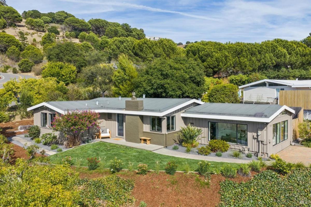 705 Hilary Drive #1