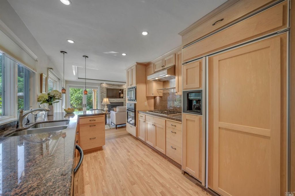 4036 Spring Mountain Road St Helena - Kitchen #2